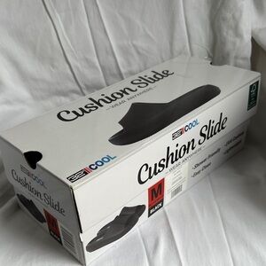 32 Degrees Black Cushion Slide Footwear